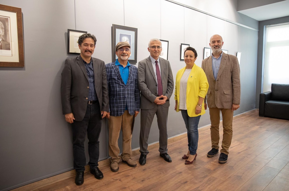 Sanat ve Tasarım Fakültesi’nde Cumhuriyetimizin 100. Yılı Dolayısıyla Exlibris Haftası Etkinlikleri Düzenlendi