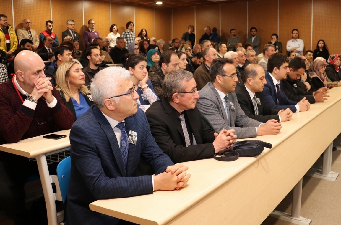 Eğitim Şehitlerimizi Andık