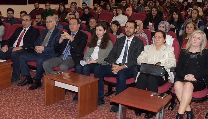 Eğitim Fakültesi'nde Öğretmenler Günü Etkinliği Düzenlendi