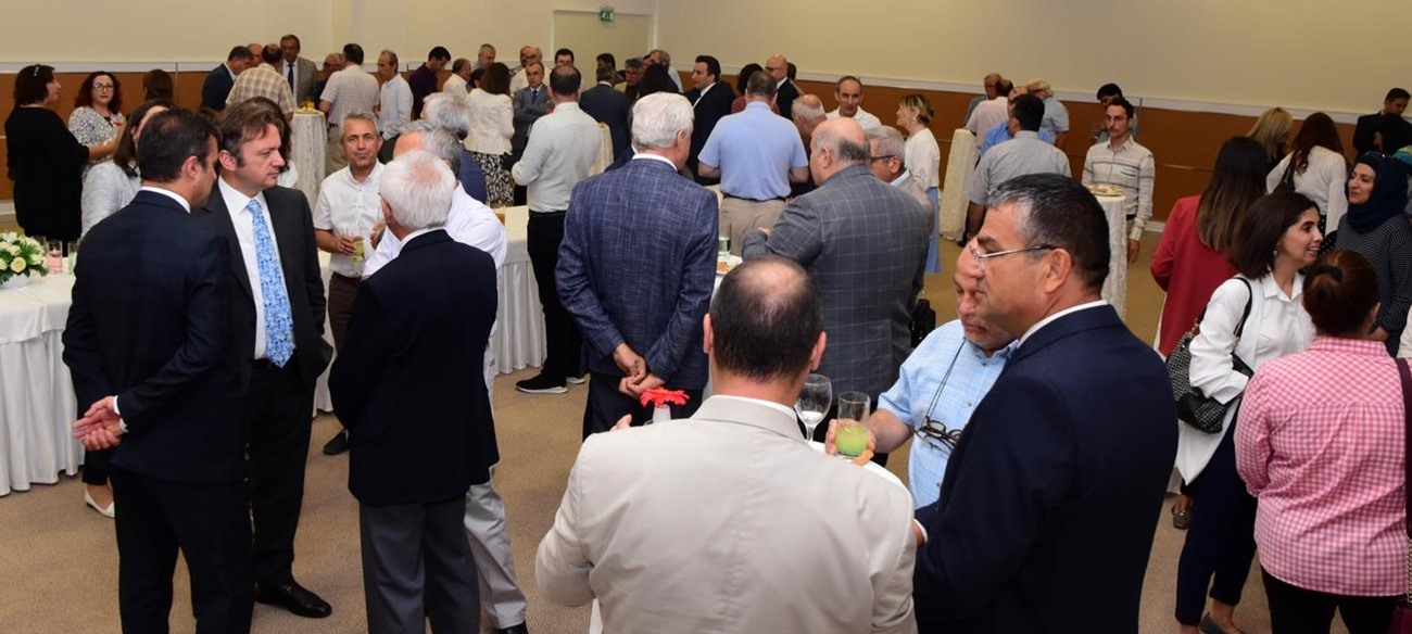 Üniversitemiz Personeli Bayramlaştı