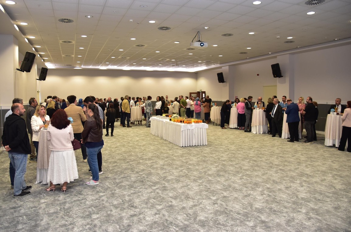 Üniversitemiz Personeli Bayramlaştı