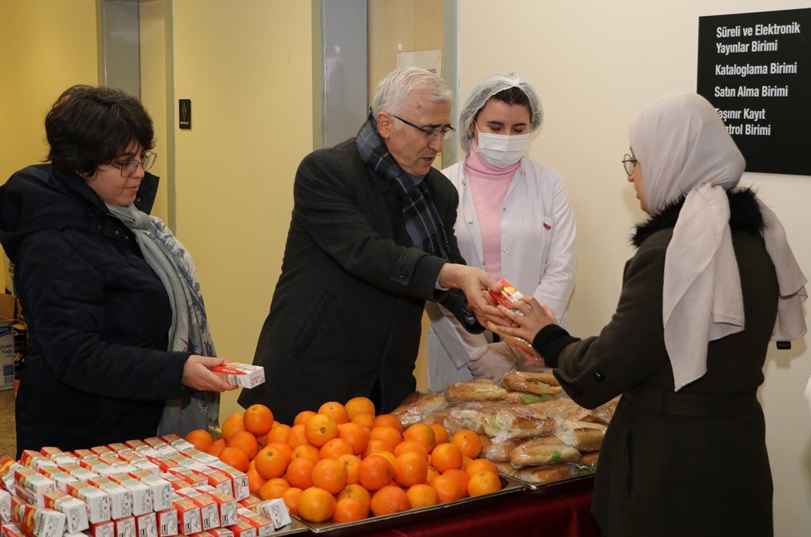 Öğrencilerimize Sınav Haftasında Kumanya Desteği 