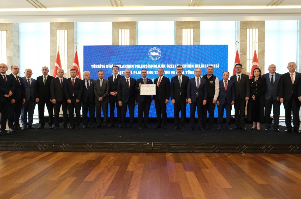 Üniversitemiz Türkiye Diri Faylarının Paleosismolojik Özelliklerinin Belirlenmesi Araştırma Platformu'nda