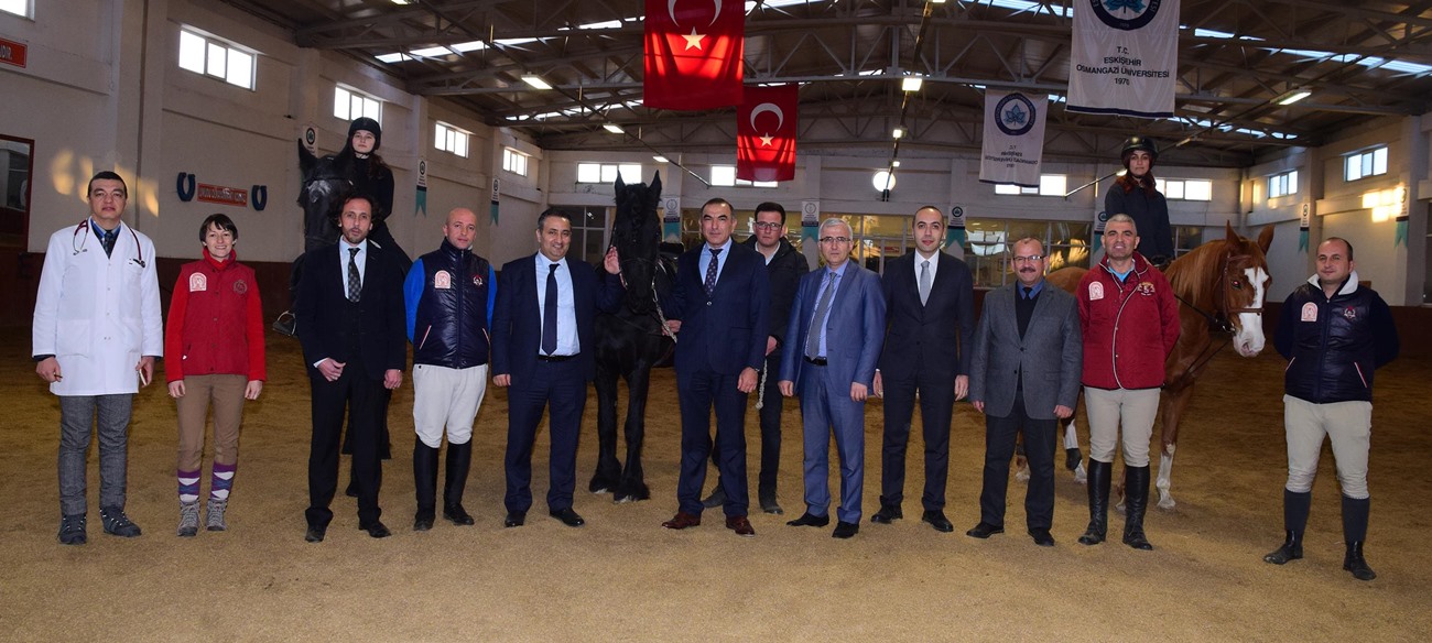 Özbekistan Binicilik Federasyonu Başkan Yardımcısından Mahmudiye Atçılık Meslek Yüksekokuluna Ziyaret