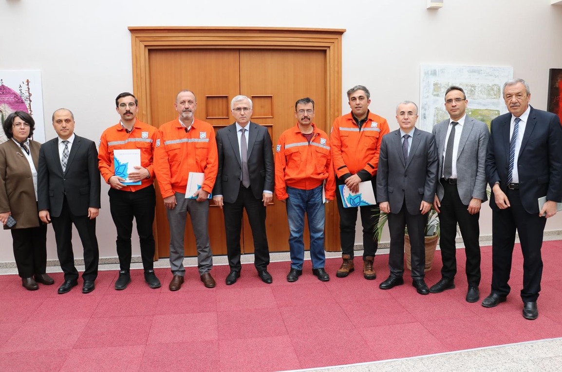 Rektör Prof. Dr. Kamil Çolak’tan Arama Kurtarma Faaliyetlerine Katılan Üniversitemiz Personeline Teşekkür