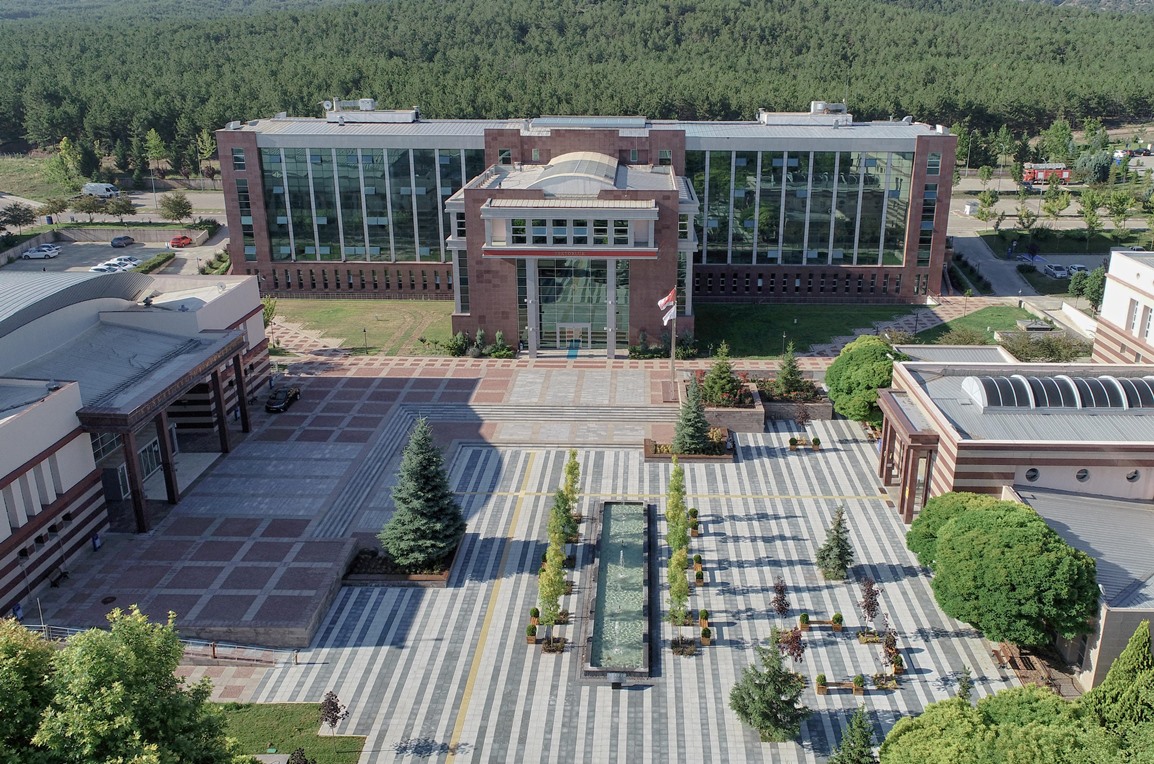 Üniversitemiz En İyi Akademik Performans Gösteren Üniversiteler Arasında 22. Sırada  