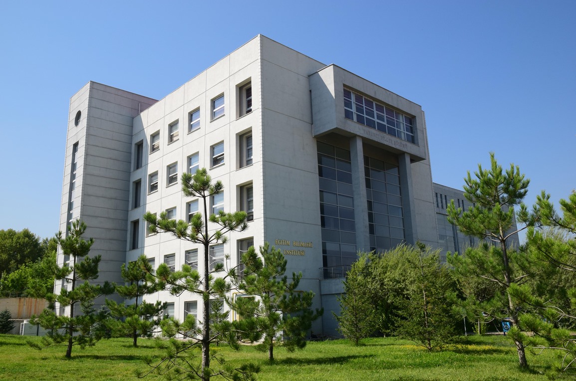 Eğitim Teknolojileri Tezli Yüksek Lisans Programı Öğrenci Alacak