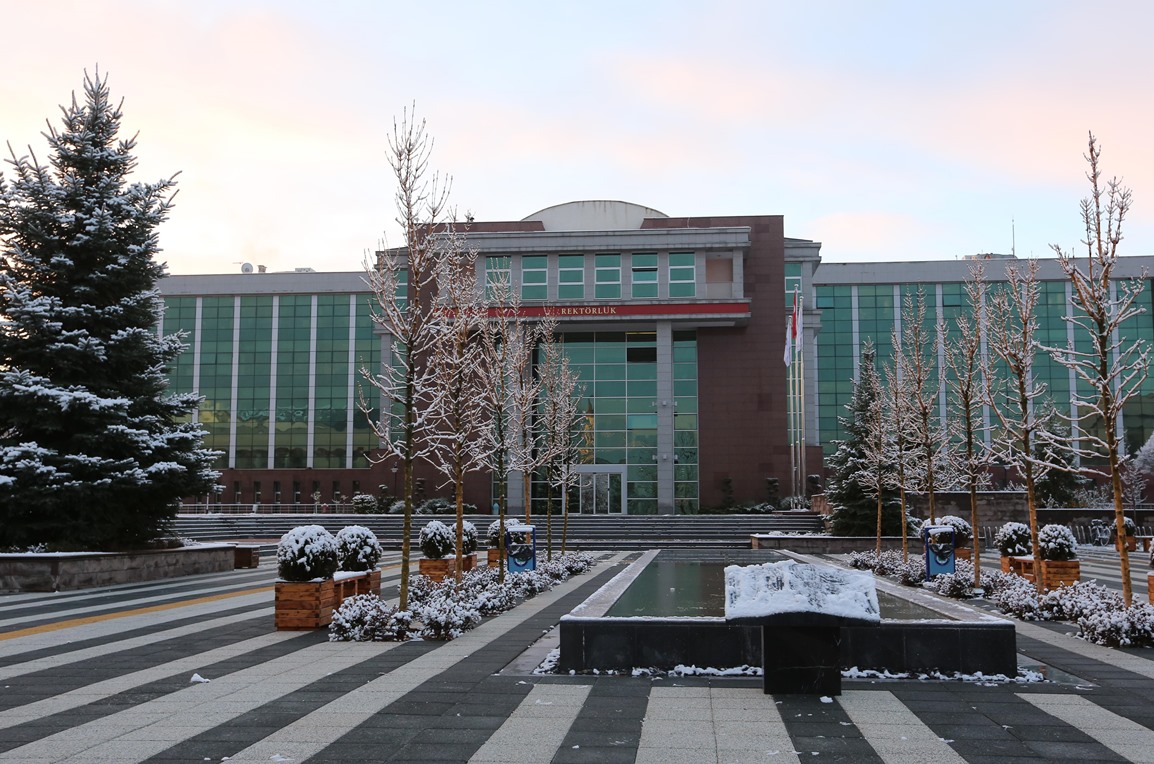 ESOGÜ 2021 Yılında Yeniliklerin Odağı Oldu