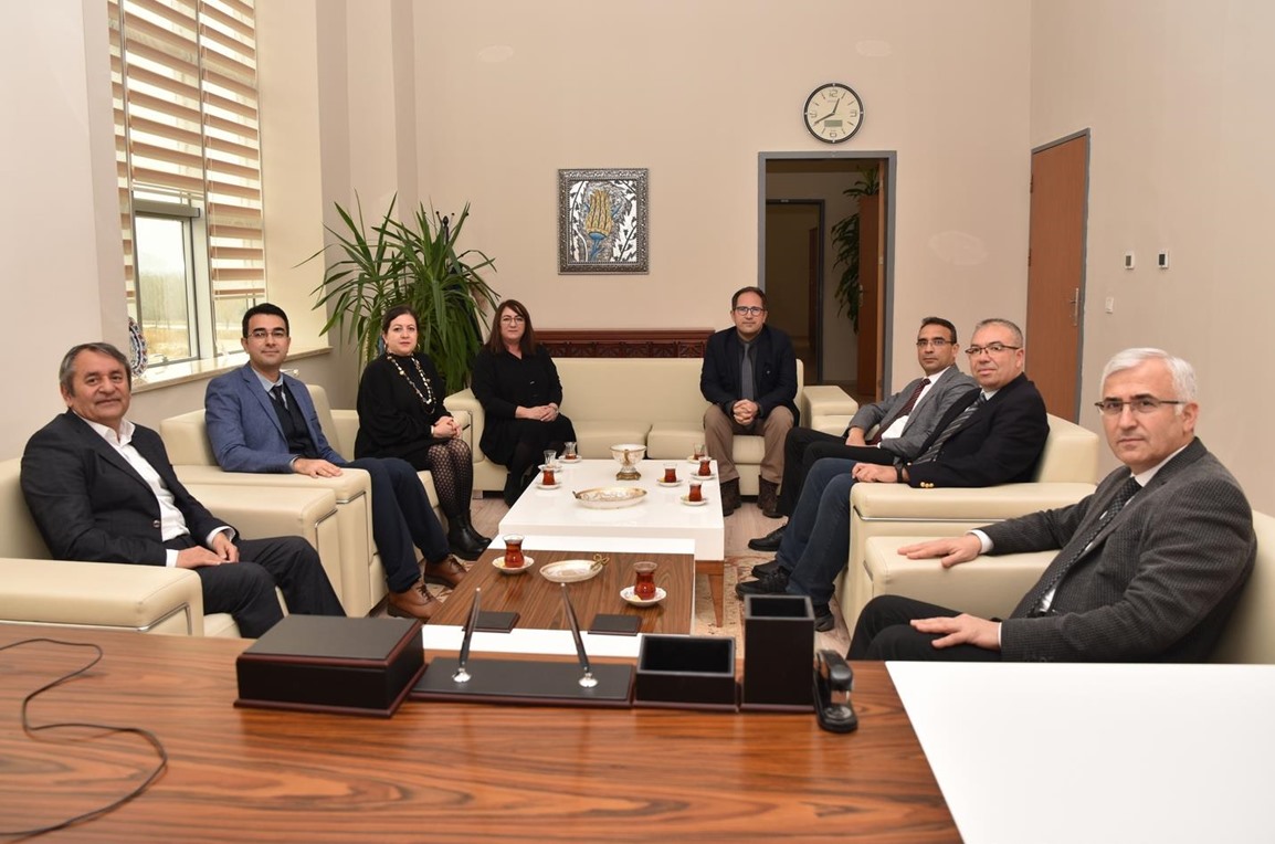 Rektör Prof. Dr. Kamil Çolak'tan Öğretmenler Günü Ziyaretleri