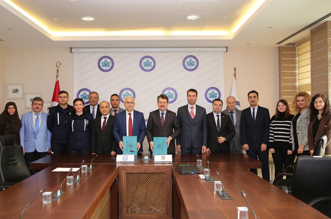 Üniversitemiz ile Eskişehir L Tipi Kapalı Ceza İnfaz Kurumu Müdürlüğü Arasında İş Birliği Protokolü İmzalandı