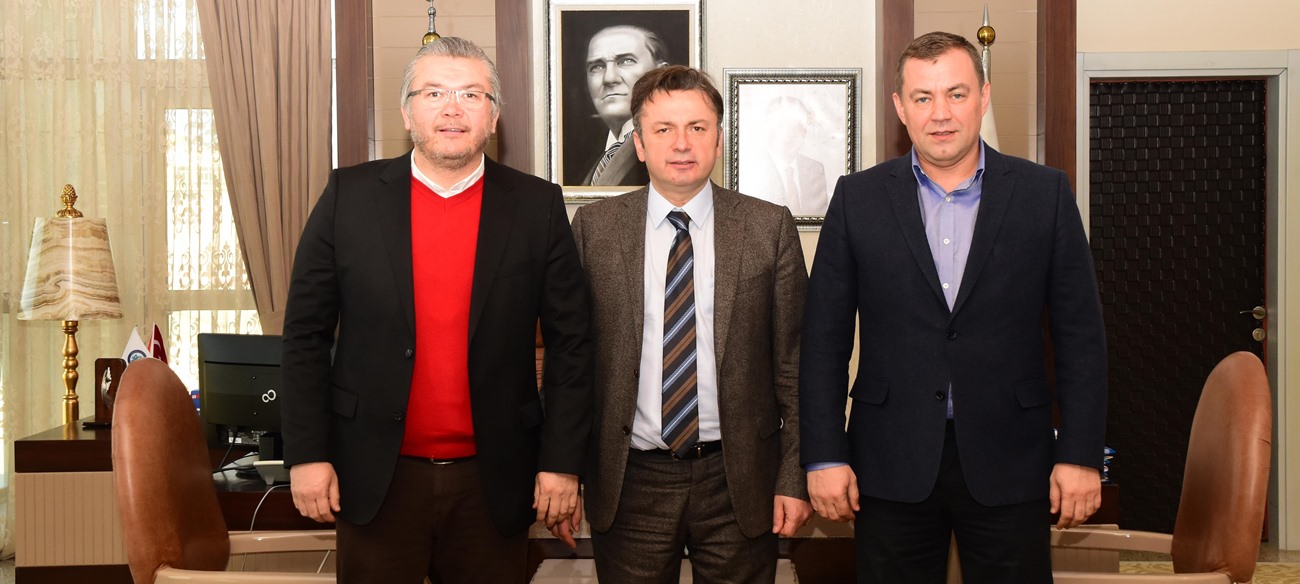 Es Es Yönetiminden Üniversitemiz Rektörü Prof. Dr. Kemal Şenocak’a Ziyaret