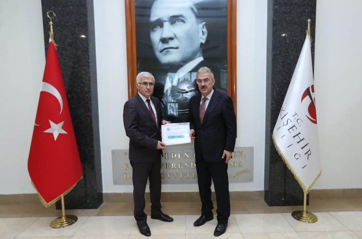 Üniversitemizde Düzenlenen Kermesin Tüm Geliri AFAD’ın 'Evim Yuvan Olsun' Kampanyasına Bağışlandı