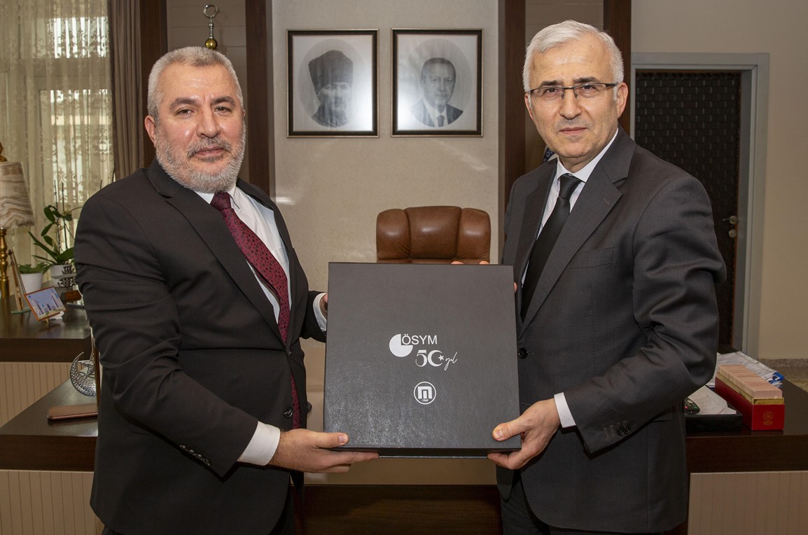ÖSYM Başkanı Prof. Dr. Bayram Ali Ersoy’dan Üniversitemiz Rektörü Prof. Dr. Kamil Çolak’a Ziyaret